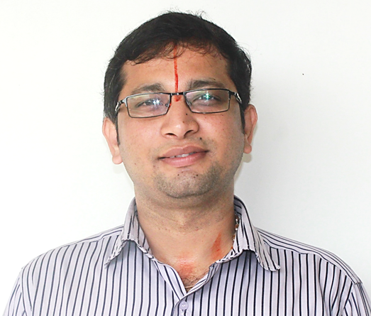 Dr Srivathsa Nallanchakravarthula